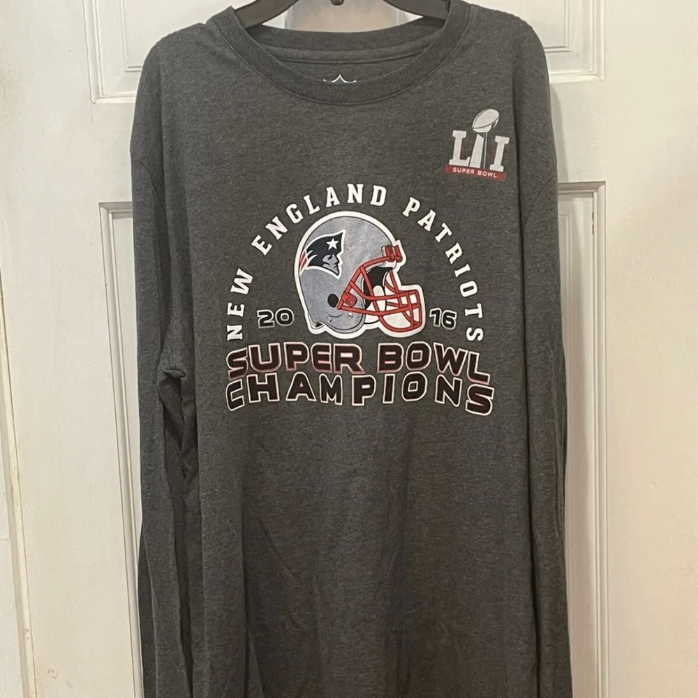 New England Patriots Super Bowl LI Champions Grey Sweatshirt Size XL